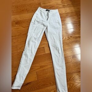 FASHION NOVA skinny jeans